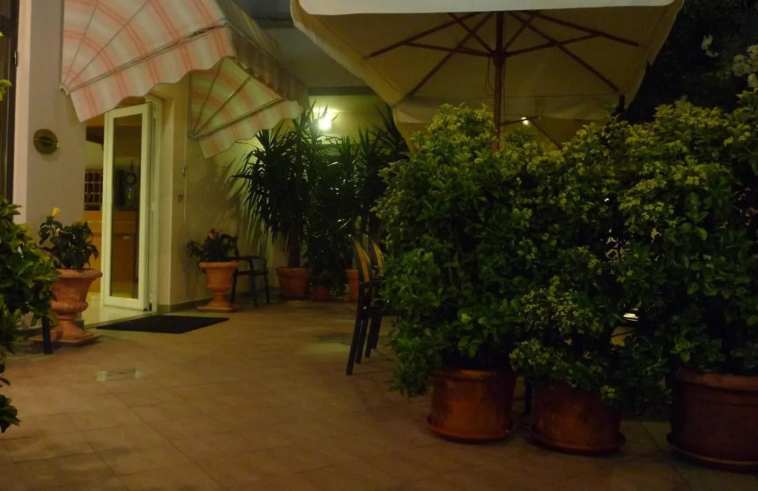 Hotel Prestige-1